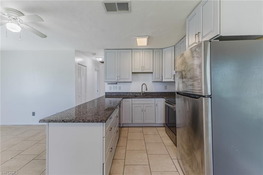 16593 Davis Rd , Fort Myers, FL 33908 Photo