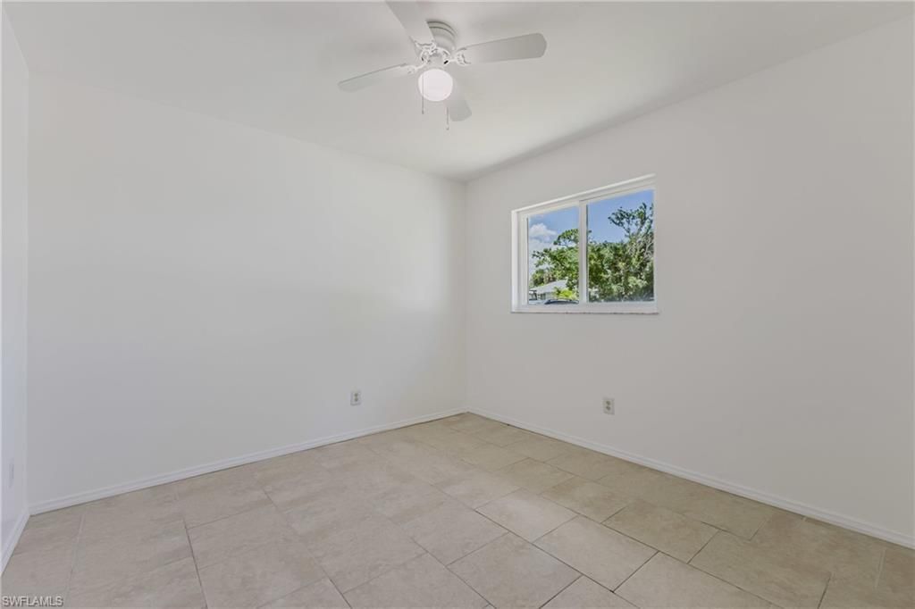 16593 Davis Rd , Fort Myers, FL 33908 Photo
