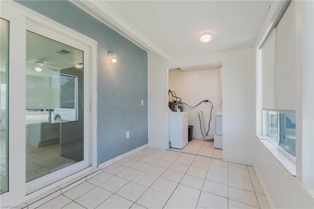 16593 Davis Rd , Fort Myers, FL 33908 Photo