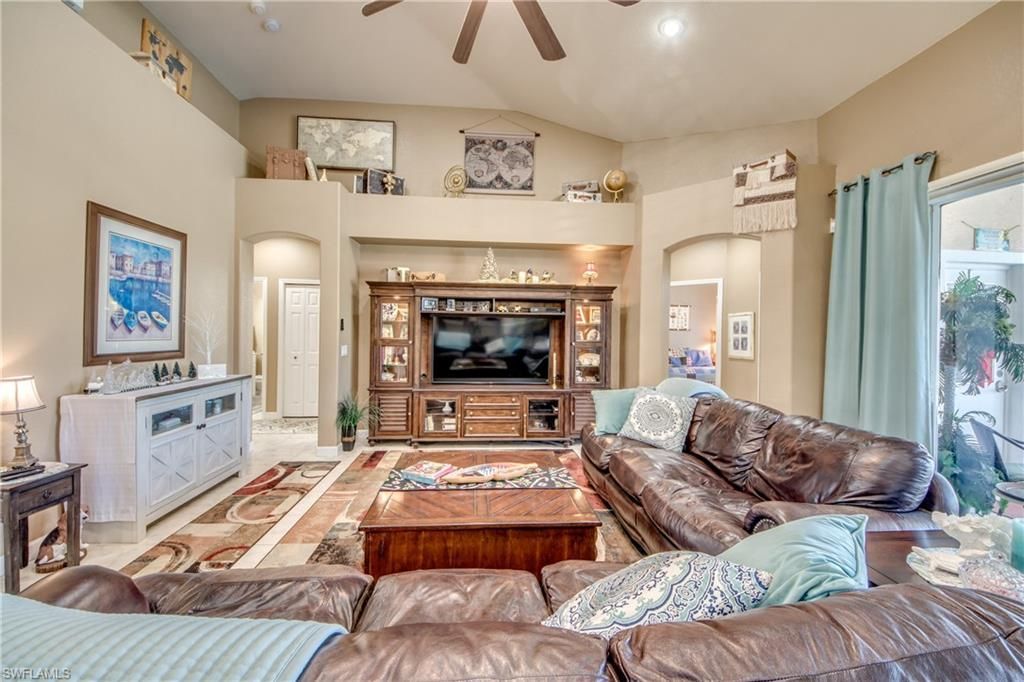 14008 Shimmering Lake Ct, Fort Myers, FL 33907 Photo