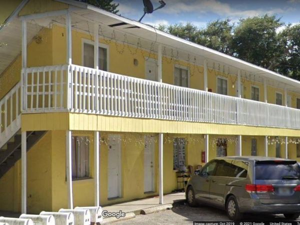 927 33RD AVENUE W, BRADENTON, FL 34205