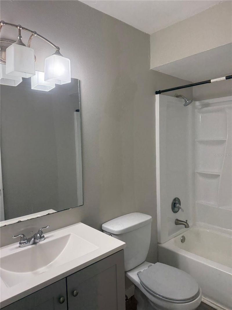 927 33rd Avenue W, Bradenton, FL 34205 Photo