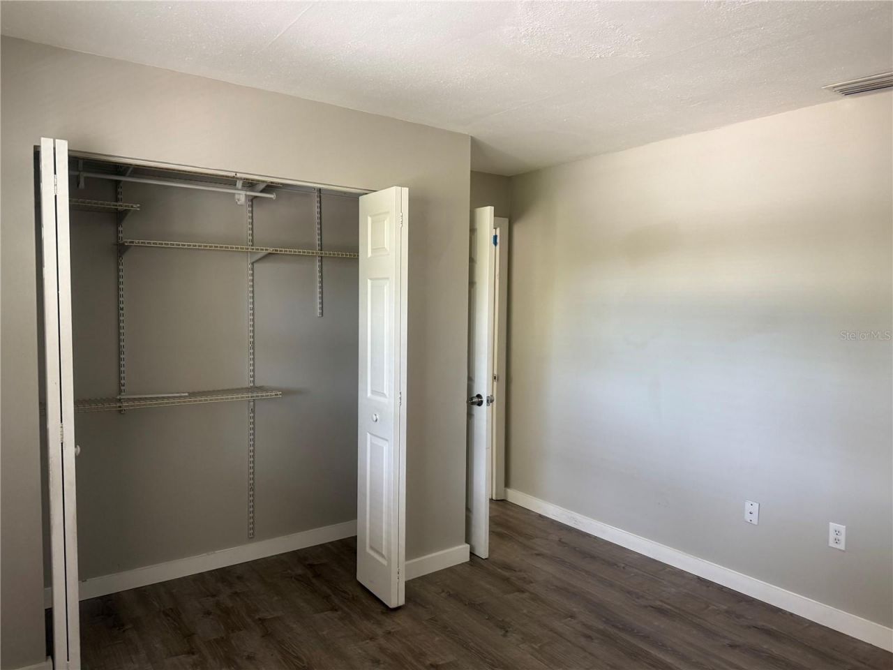 927 33rd Avenue W, Bradenton, FL 34205 Photo