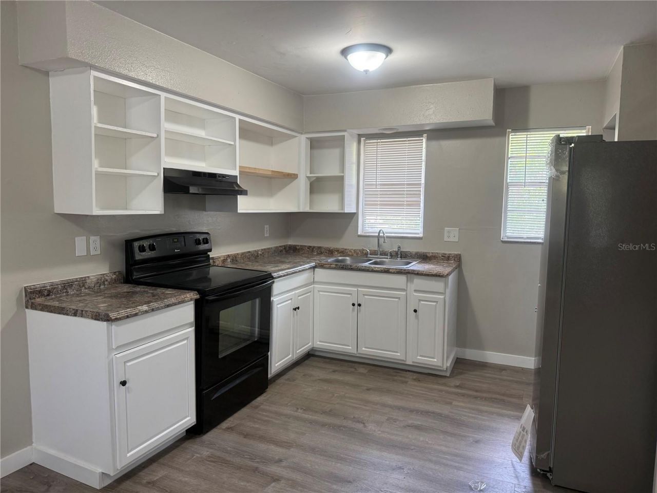 927 33rd Avenue W, Bradenton, FL 34205 Photo