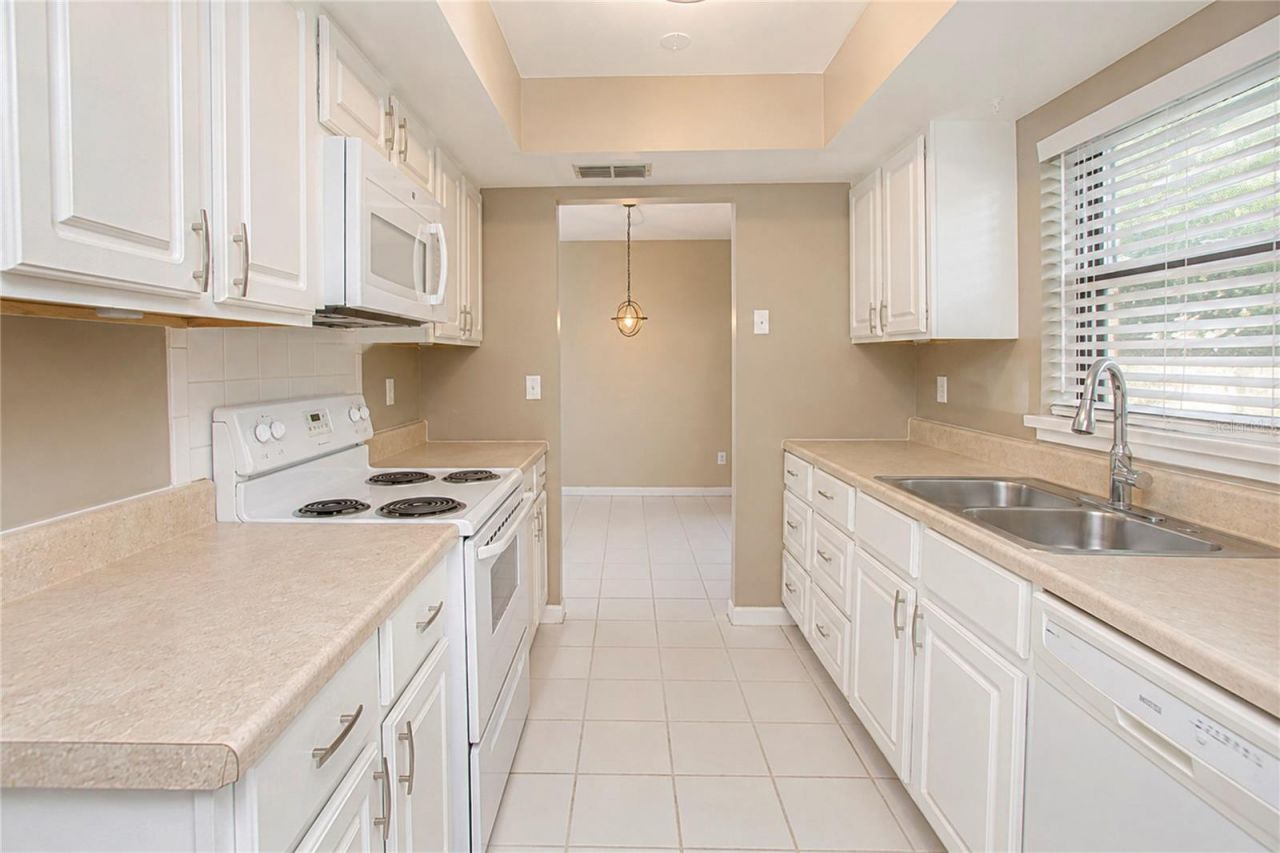7621 Ruthwind Court , Orlando, FL 32822 Photo