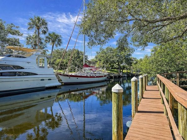 1901 UPPER COVE TERRACE , SARASOTA, FL 34231