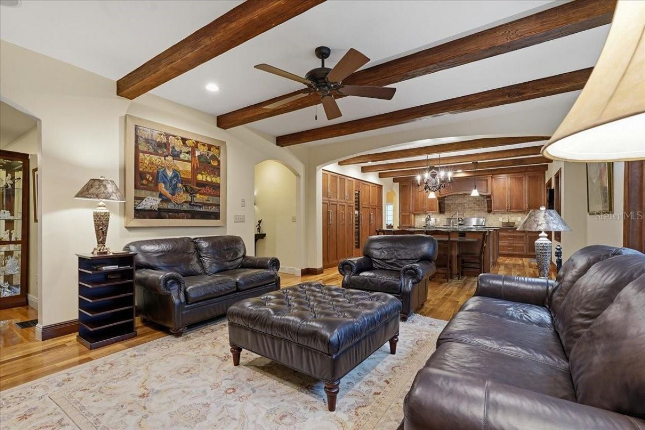 89 Martinique Avenue, Tampa, FL 33606 Photo