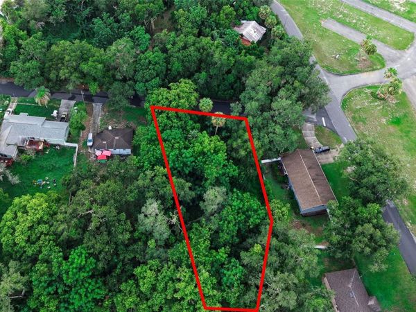 E FRUITLAND STREET, FRUITLAND PARK, FL 34731