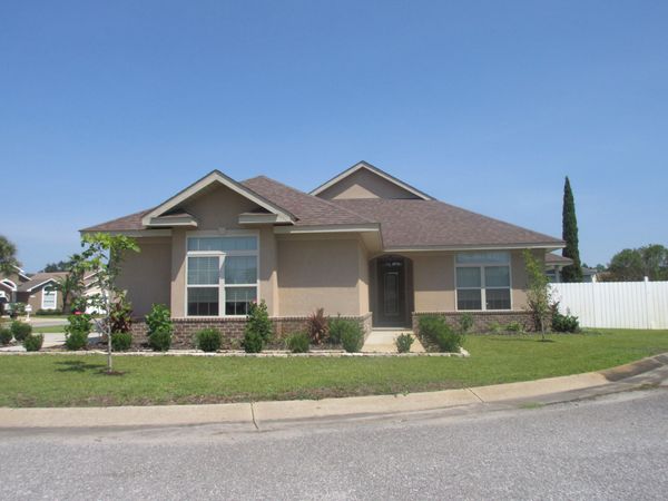 8954 Rachel Court, Navarre, FL 32566