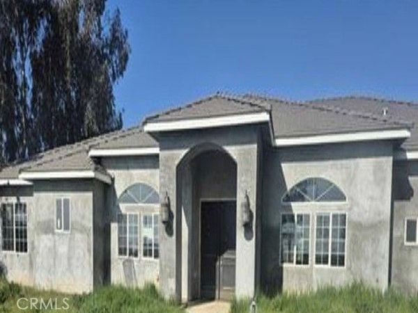 6136 E Church Avenue, Fresno, CA 93727