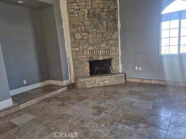 6136 E Church Avenue, Fresno, CA 93727 Main Photo