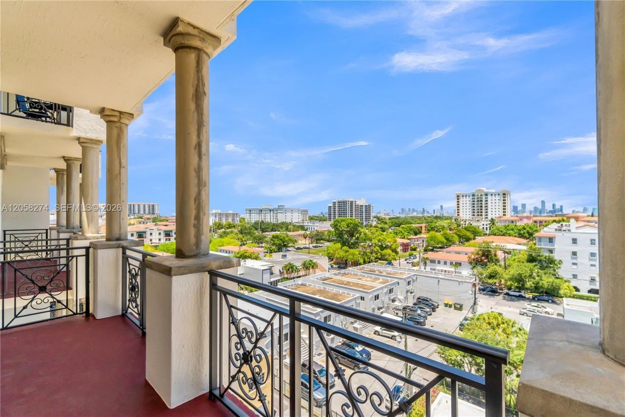 1805 Ponce De Leon Blvd, Unit 624, Coral Gables, FL 33134 Photo