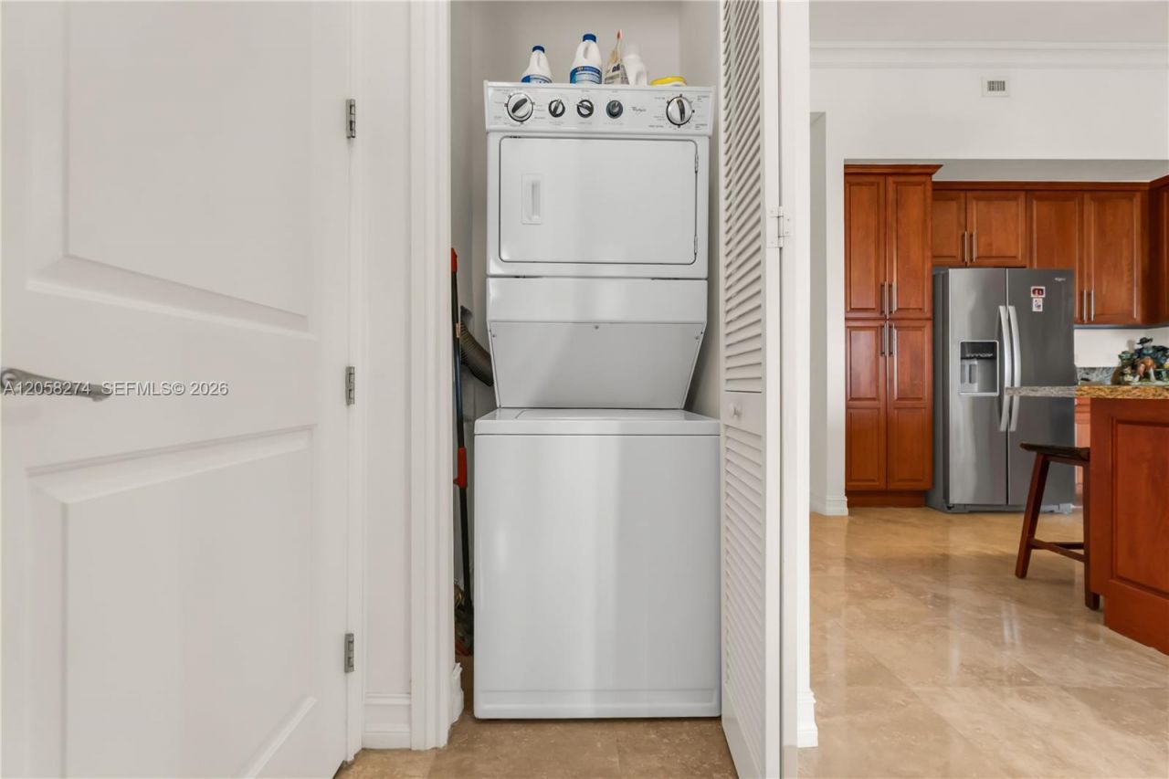 1805 Ponce De Leon Blvd, Unit 624, Coral Gables, FL 33134 Photo
