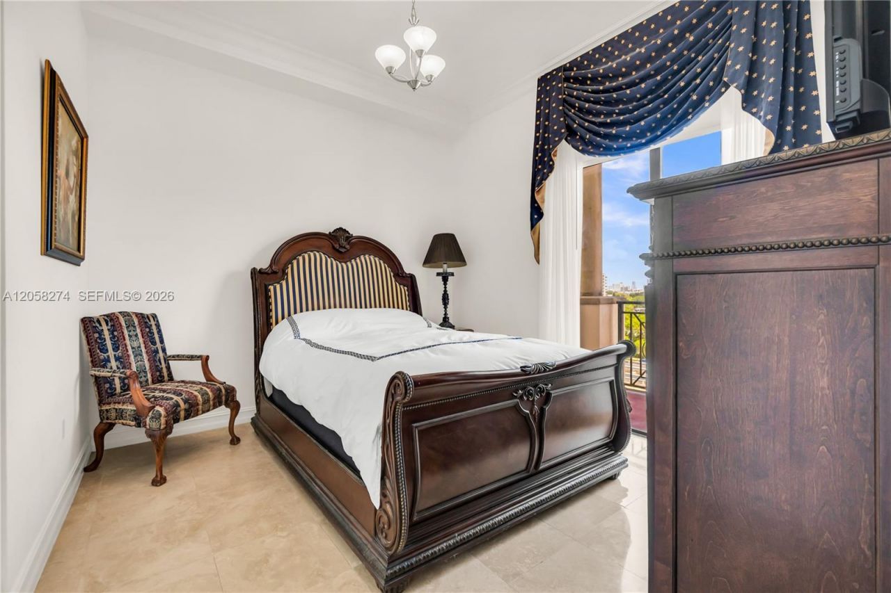 1805 Ponce De Leon Blvd, Unit 624, Coral Gables, FL 33134 Photo