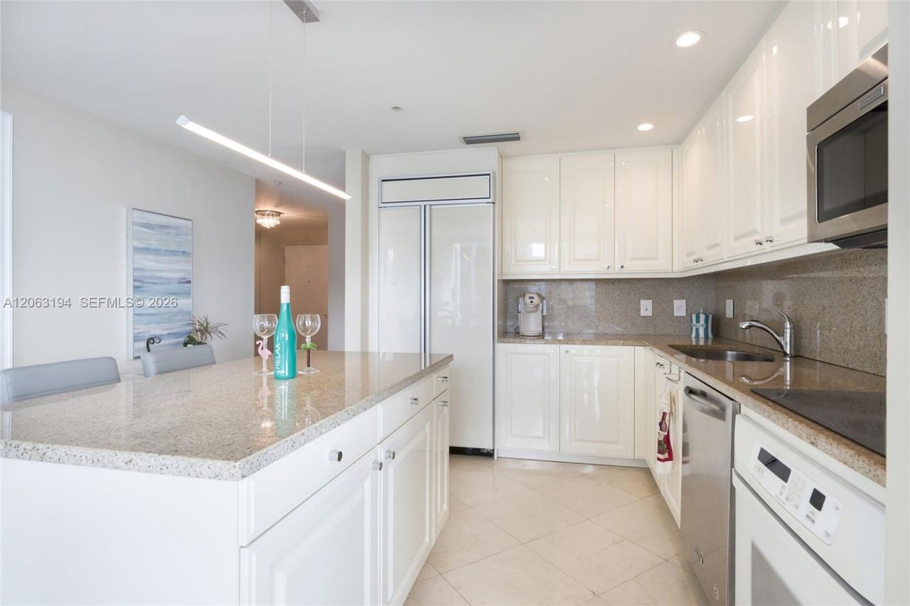 3400 SW 27th Ave , Unit 1003, Coconut Grove, FL 33133 Photo