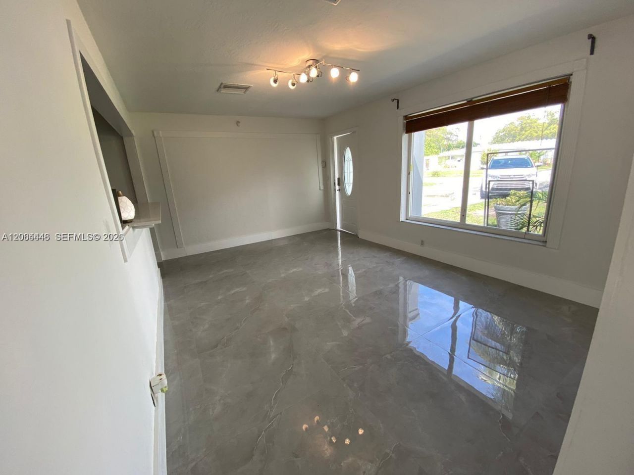 112 Ronald Rd , West Park, FL 33023 Photo