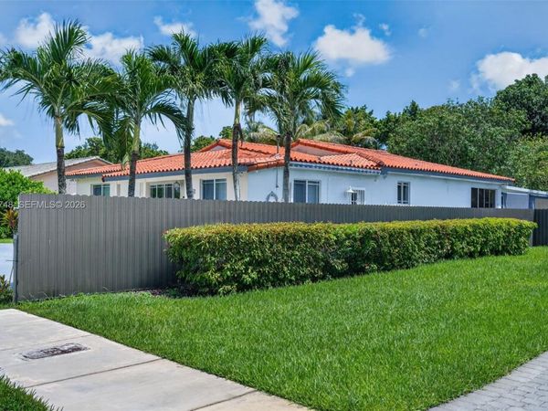 6010 SW 19 ST, Miami, FL 33155
