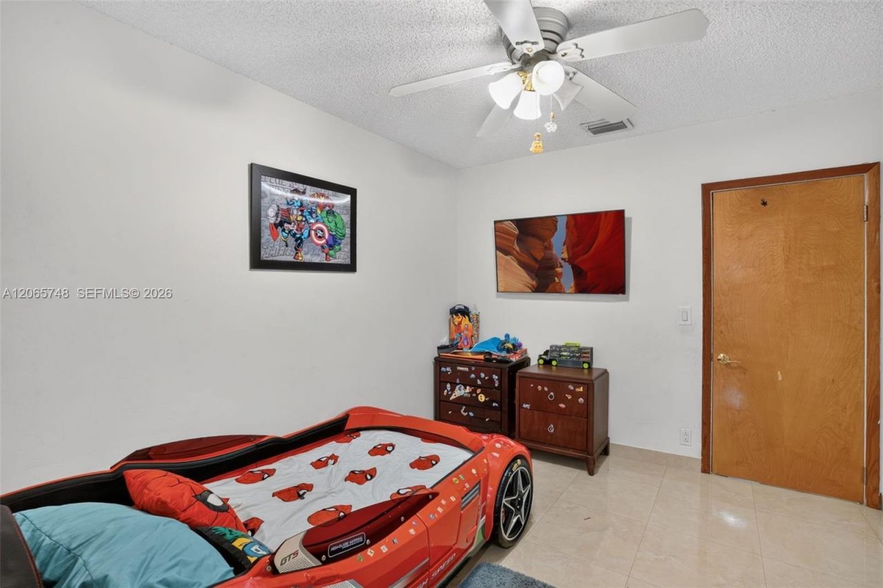 6010 SW 19 St, Miami, FL 33155 Photo