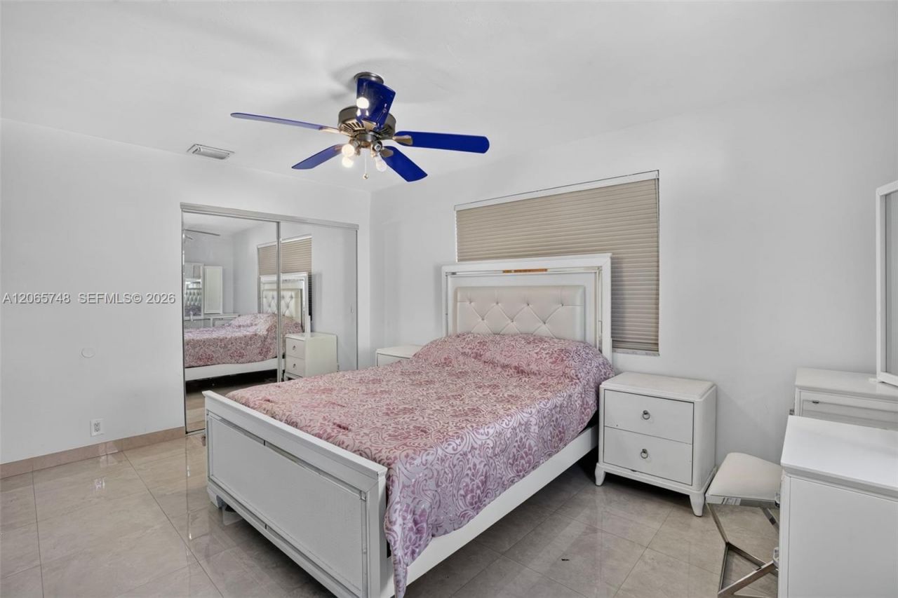 6010 SW 19 St, Miami, FL 33155 Photo