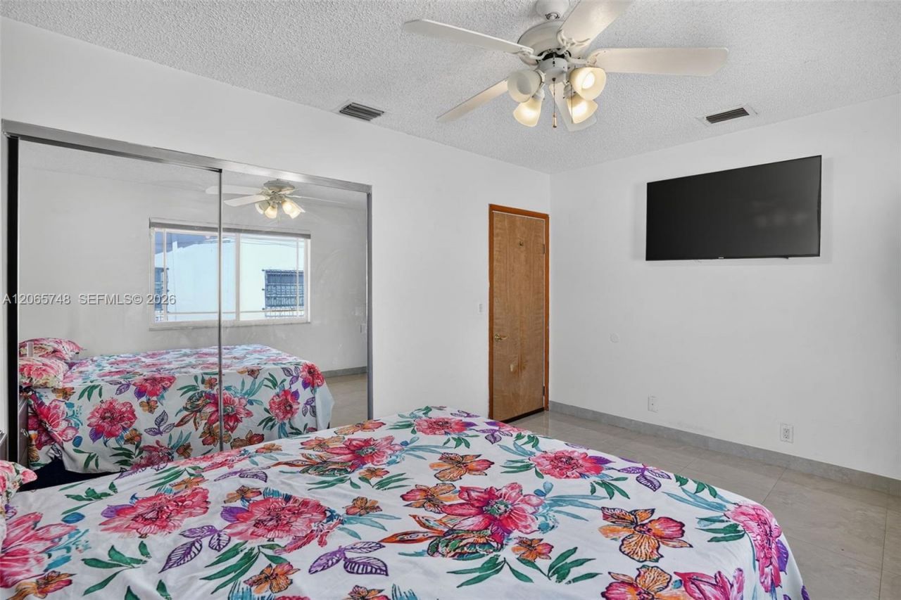 6010 SW 19 St, Miami, FL 33155 Photo