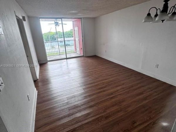 Unit 357, Miami, FL 33157