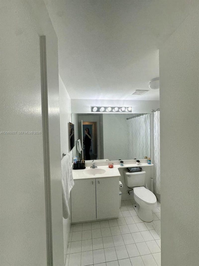5840 W Sample Rd , Unit 305, Coral Springs, FL 33067 Photo