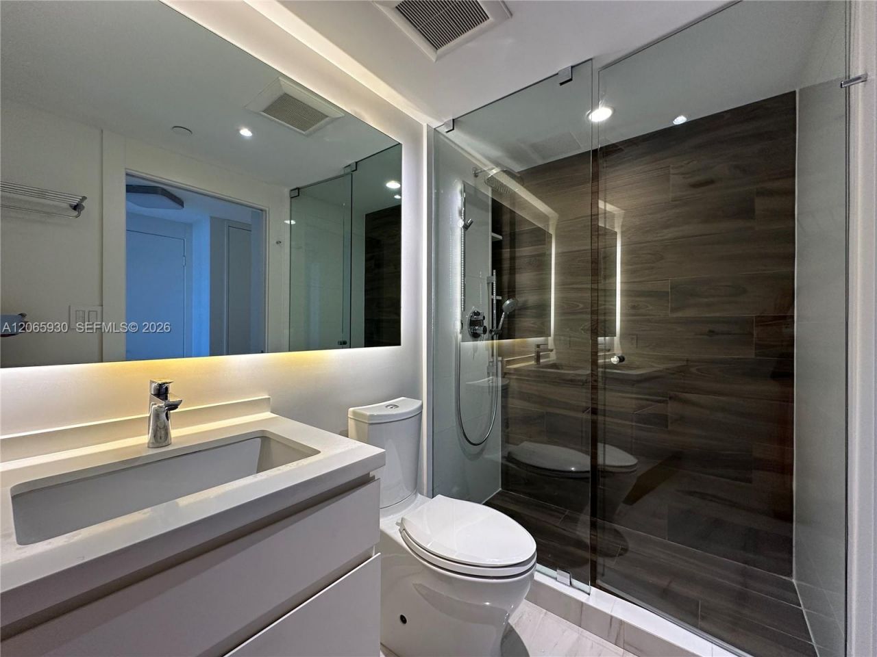 251 Crandon Blvd , Unit 931, Key Biscayne, FL 33149 Photo