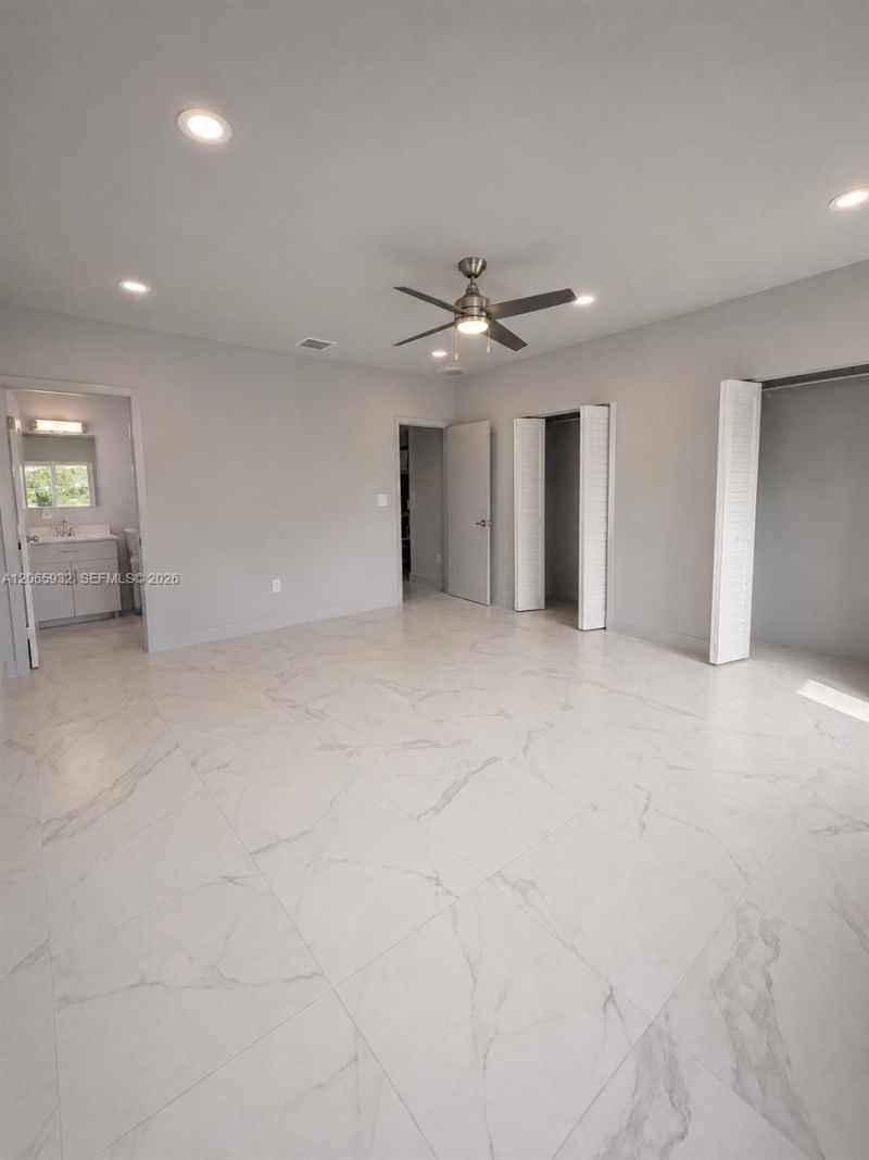 1311 NW 52nd St, Unit 1, Miami, FL 33142 Photo