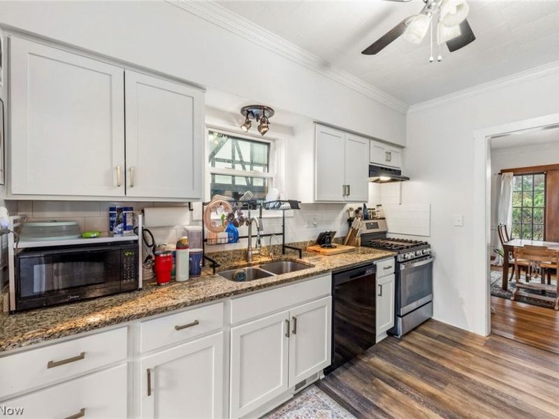 3172 Warrington Road, Shaker Heights, OH 44120 Photo 14