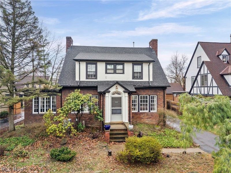 3172 Warrington Road, Shaker Heights, OH 44120 Photo 2