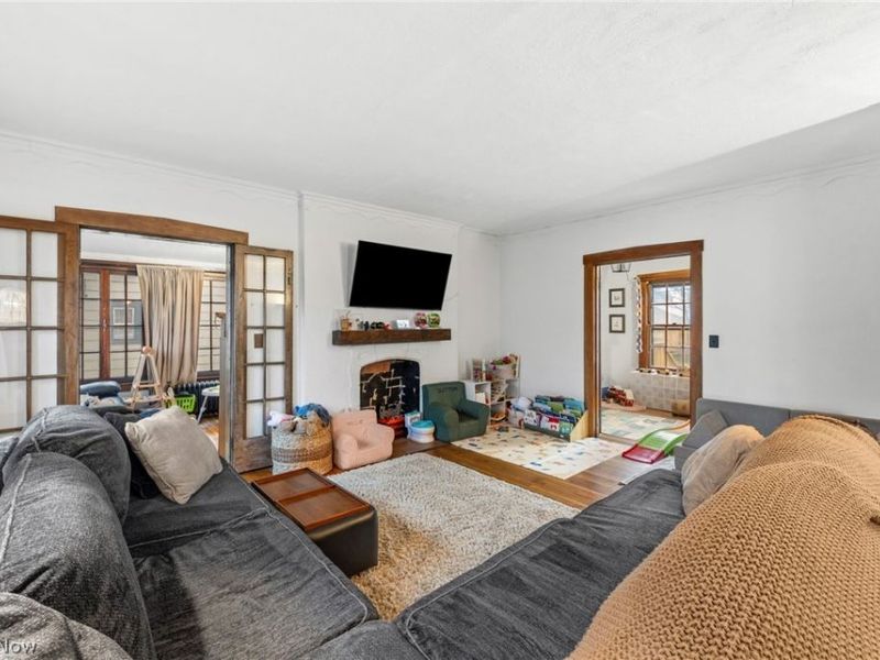 3172 Warrington Road, Shaker Heights, OH 44120 Photo 9