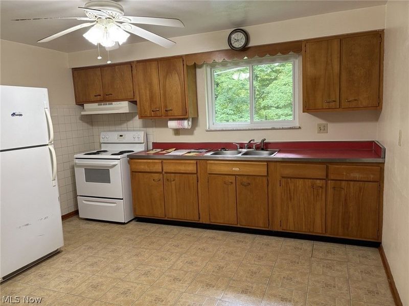 2247 County Road 47, Toronto, OH 43964 Photo 10