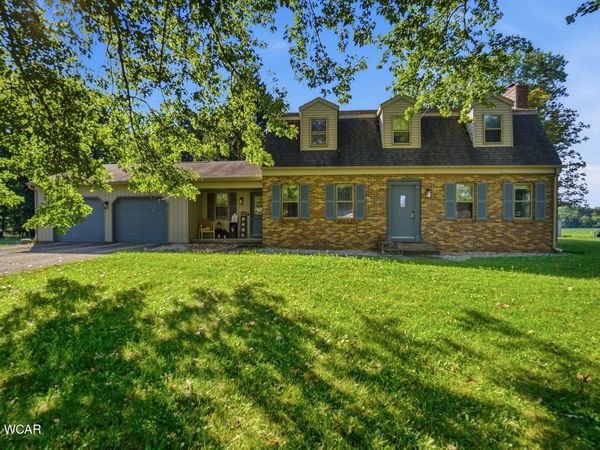3605 S Amblewood Circle, Cridersville, OH 45806