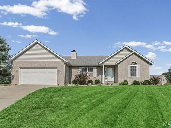 5207 Loyola Court, Fairview Heights, IL 62208
