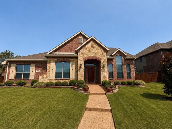 710 Rosewood Drive , Murphy, TX 75094