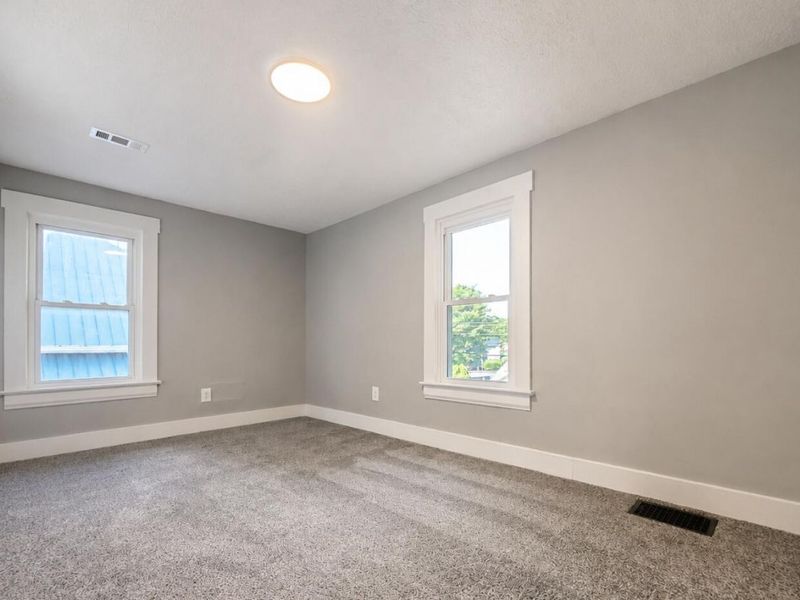 23 N Douglas Avenue, Springfield, OH 45503 Photo 18