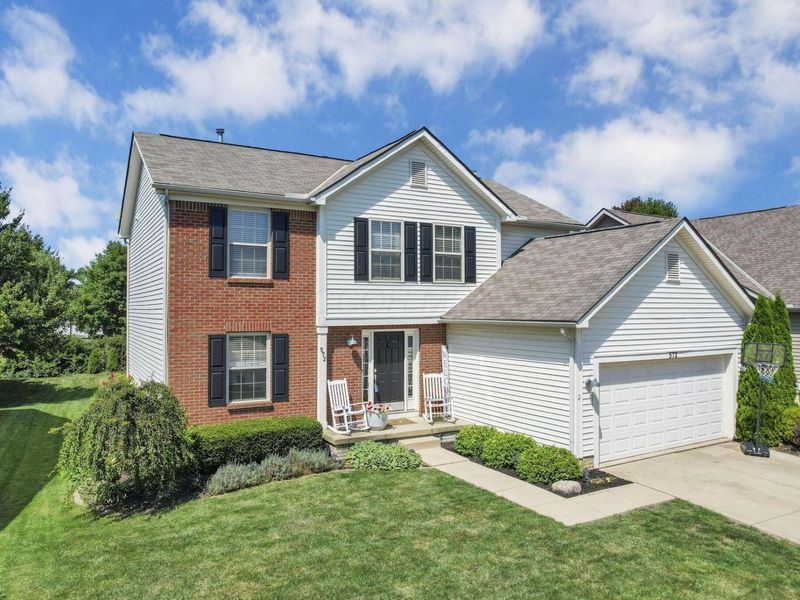 572 Fields Meadow Drive, Sunbury, OH 43074 Photo 3