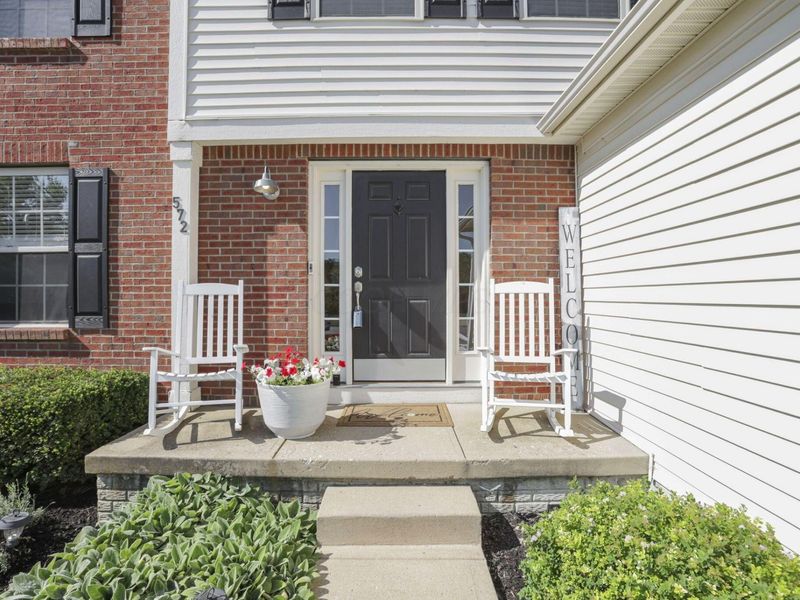 572 Fields Meadow Drive, Sunbury, OH 43074 Photo 4