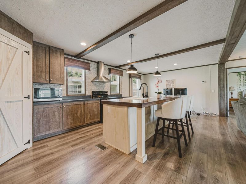 5965 Harrisburg Georgesville Road, Unit 8, Grove City, OH 43123 Photo 12