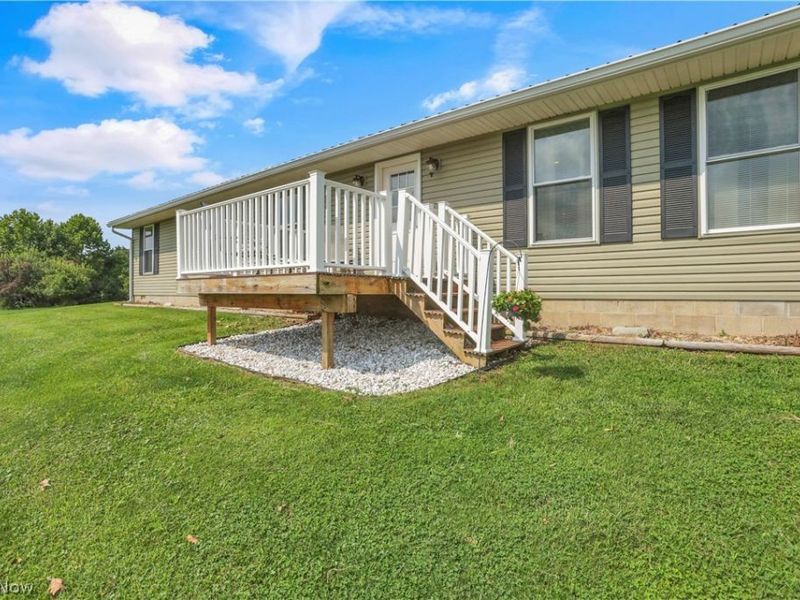 2057 Harden, Mount Perry, OH 43760 Photo 4
