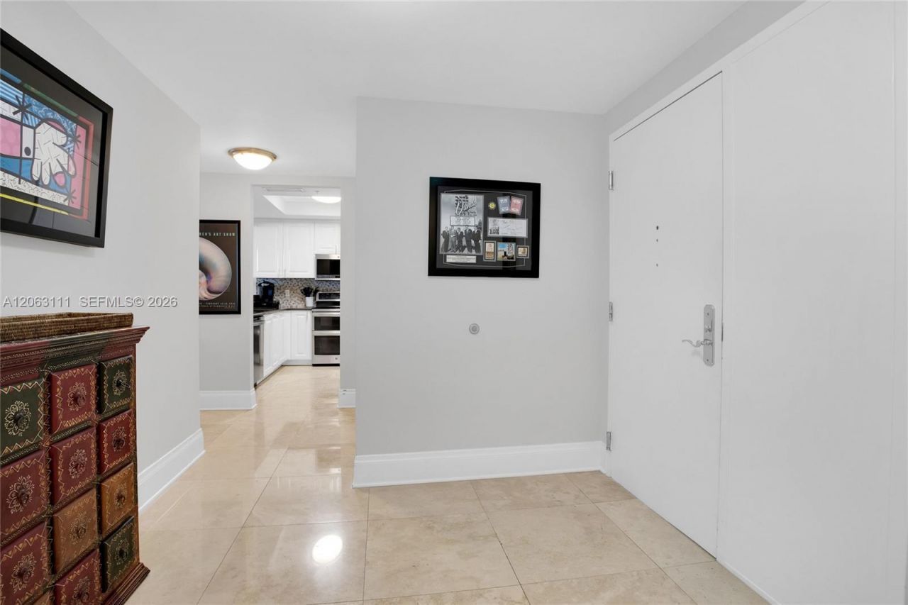 3400 SW 27th Ave , Unit 1904, Coconut Grove, FL 33133 Photo