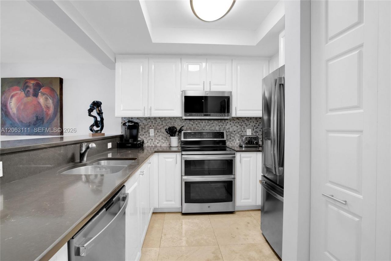 3400 SW 27th Ave , Unit 1904, Coconut Grove, FL 33133 Photo