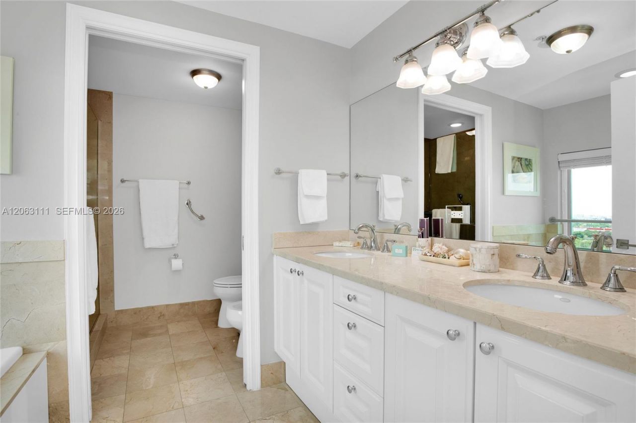 3400 SW 27th Ave , Unit 1904, Coconut Grove, FL 33133 Photo