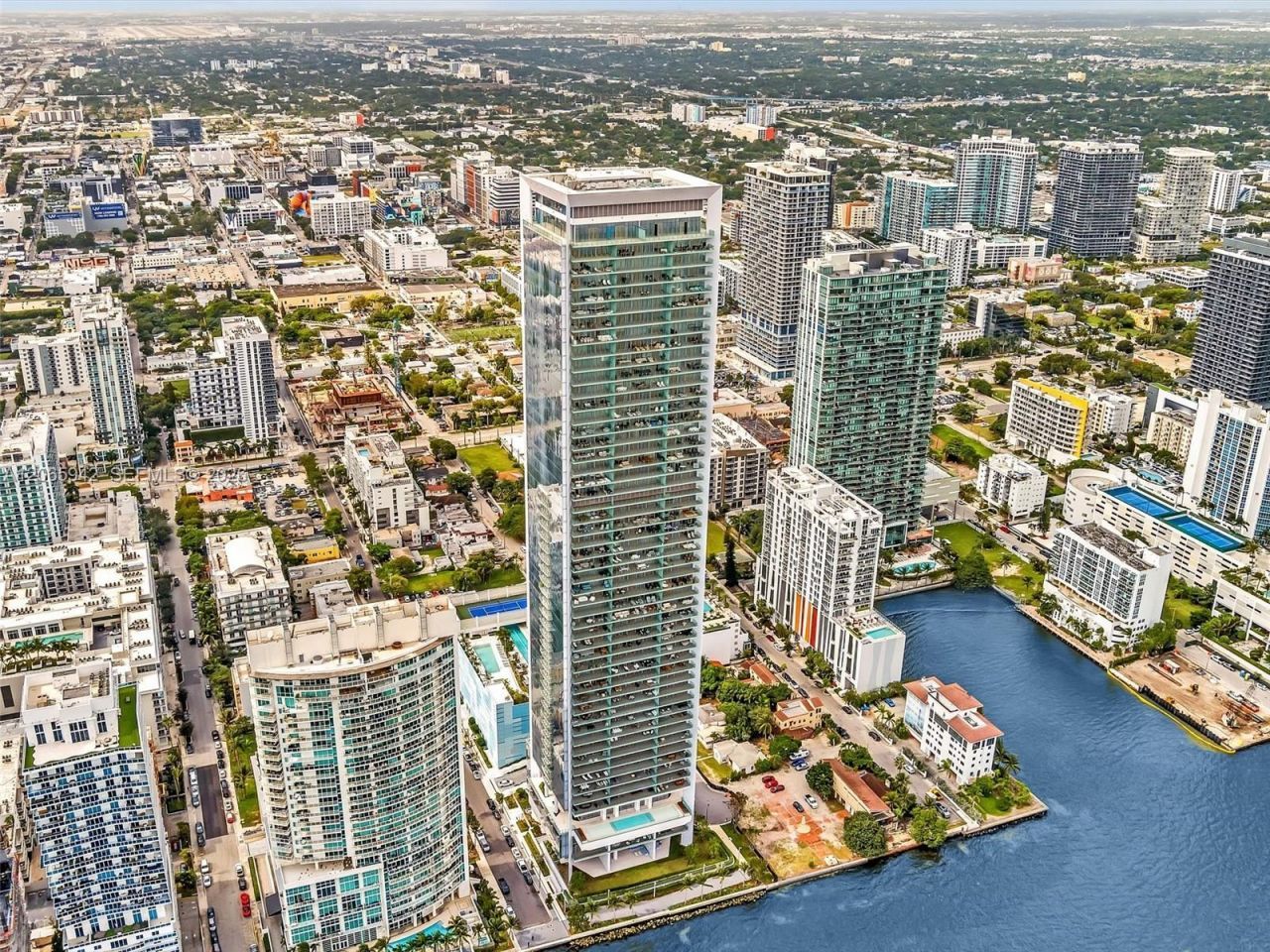 700 NE 26th Ter, Unit 3606, Miami, FL 33137 Photo