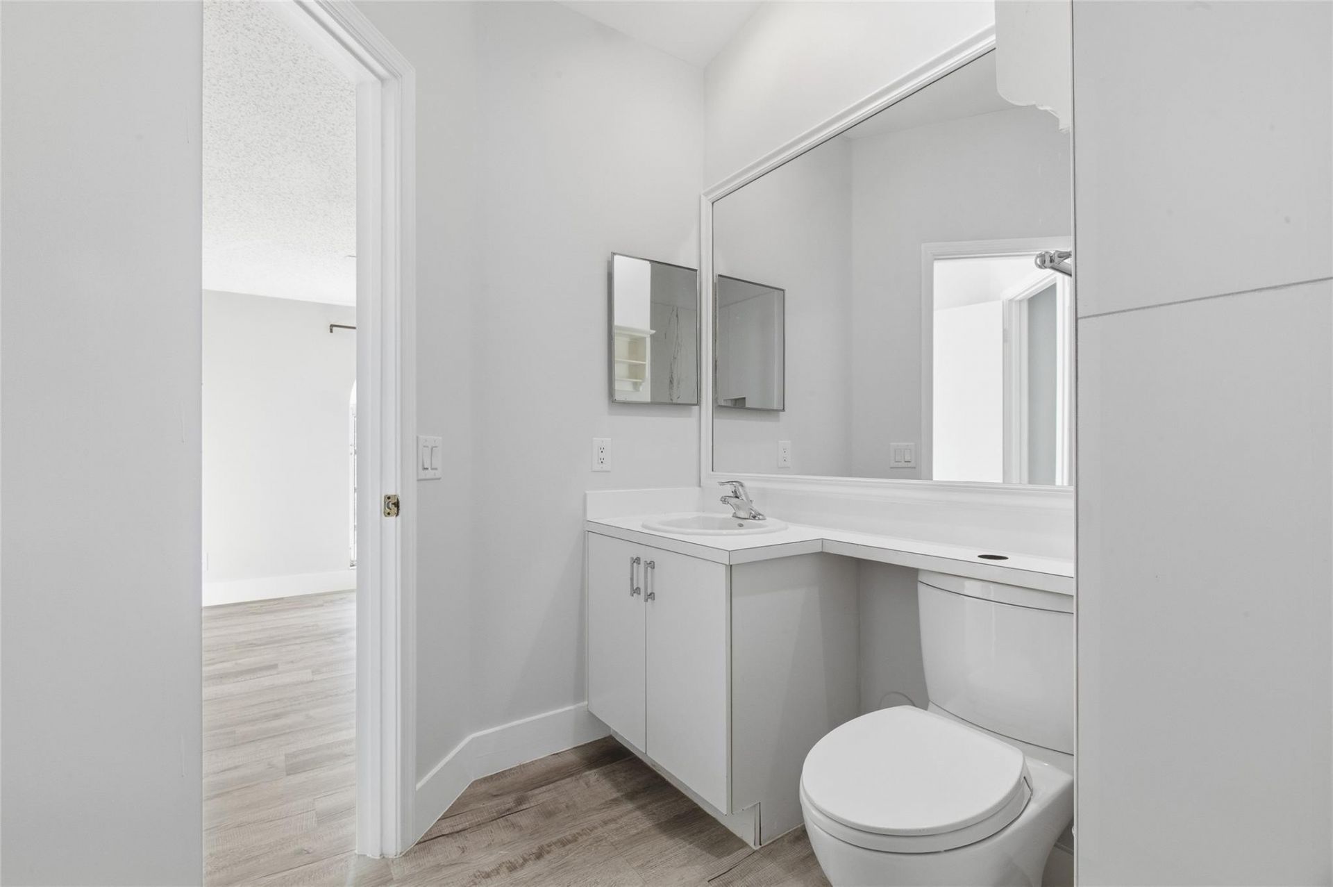 2381 NE 14th Street Causeway, Unit 206, Pompano Beach, FL 33062 Photo