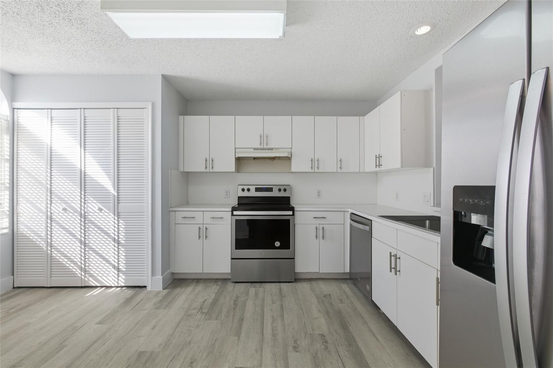 2381 NE 14th Street Causeway, Unit 206, Pompano Beach, FL 33062 Photo