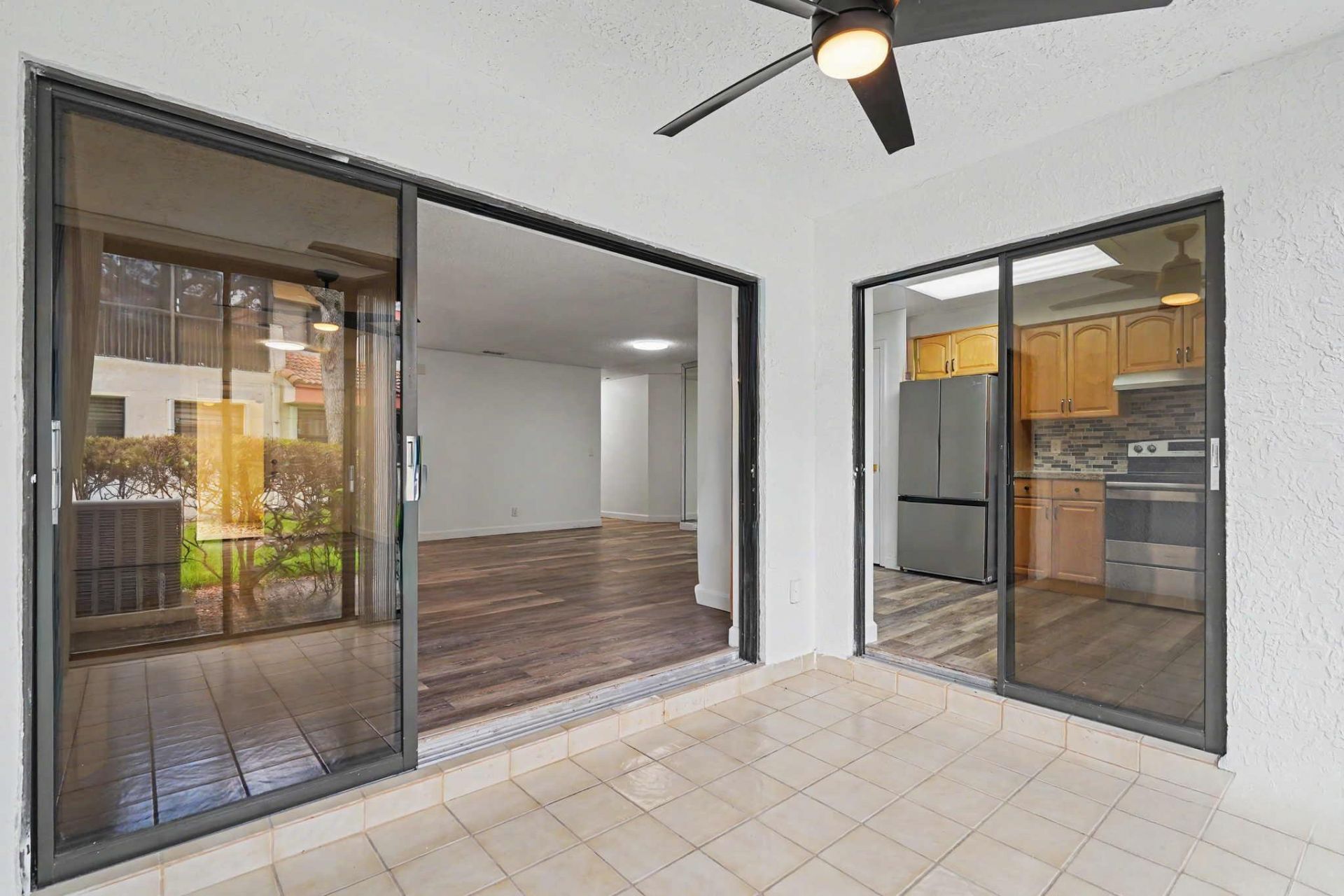 3405 Emerald Oaks Drive, Hollywood, FL 33021 Photo