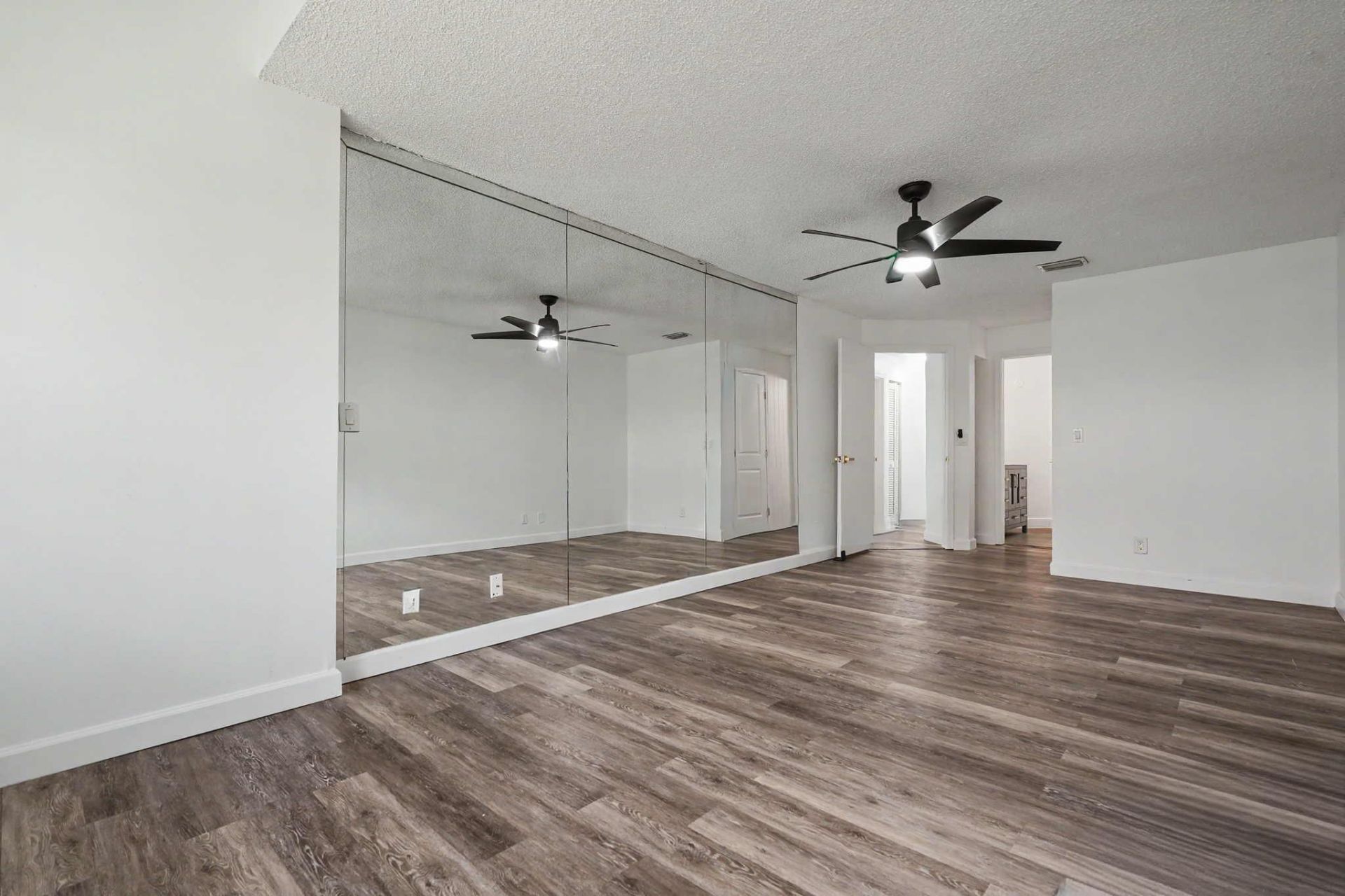 3405 Emerald Oaks Drive, Hollywood, FL 33021 Photo