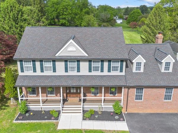 1085 FOREST LANE, GLEN MILLS, PA 19342