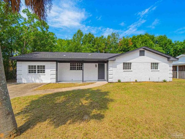 4403 Monpellier Dr, Pensacola, FL 32505